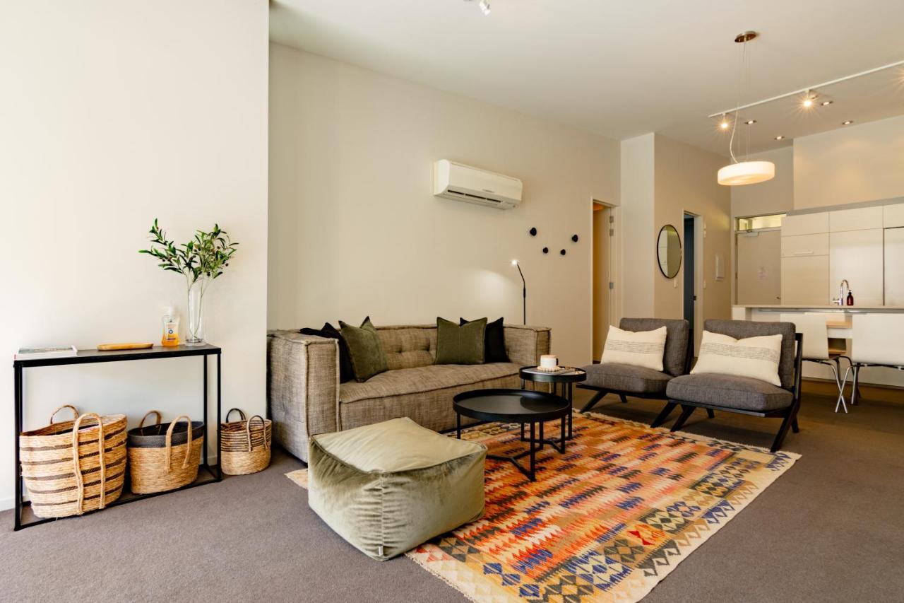 Stylish Haven Luxury Interiors In Prime Location Apartment Queenstown Exterior foto