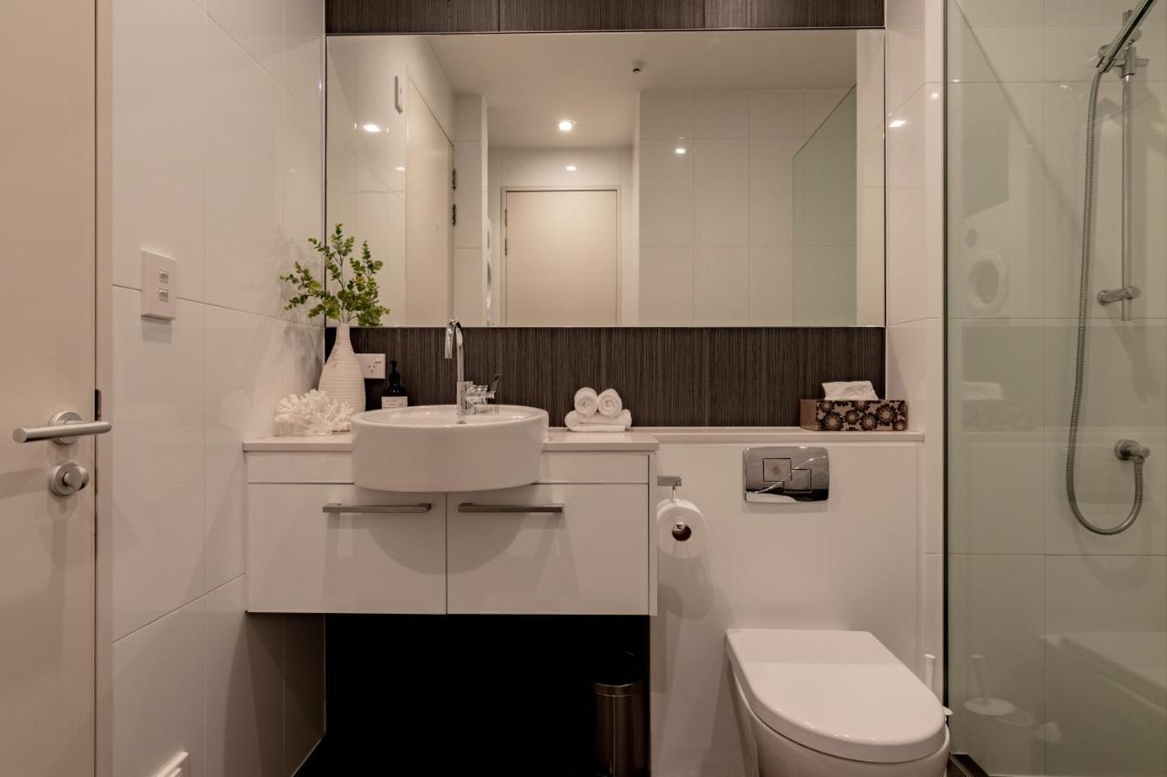 Stylish Haven Luxury Interiors In Prime Location Apartment Queenstown Exterior foto